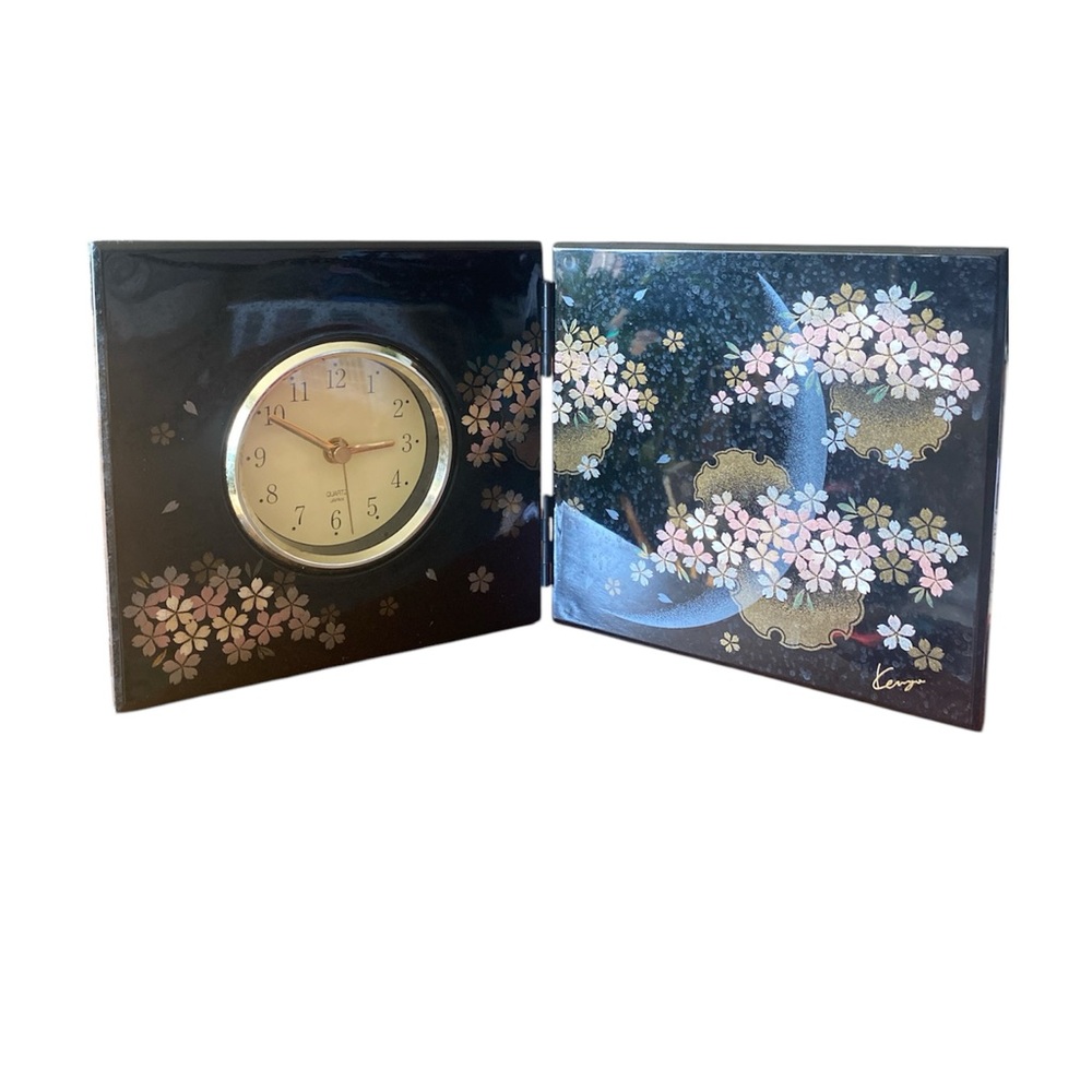 Table Clock Japanese flower Kenzo